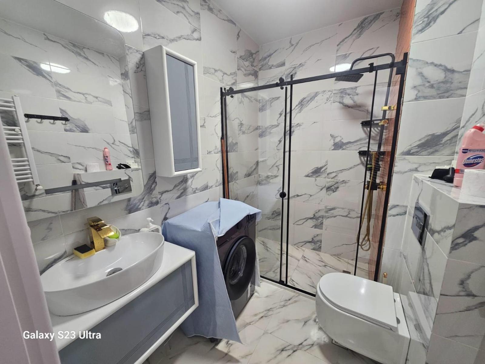 Apartment Apartment Khvicha Batumi